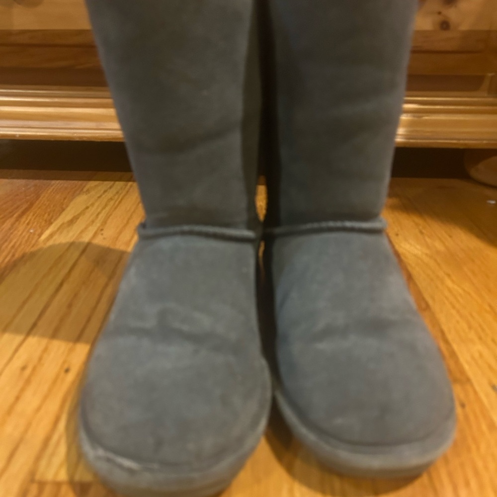 Bearpaw boots